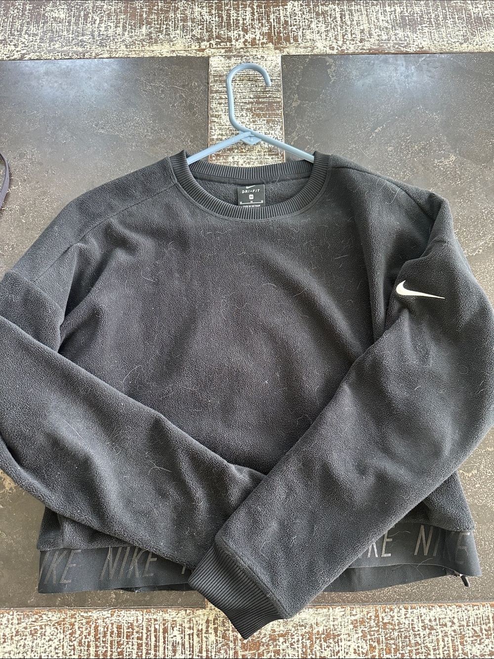 NIKE CROPPED FLEECE SWEATER SZ M